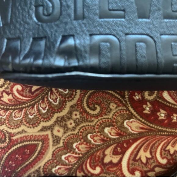 Steve Madden Small Black Crossbody Silver Hardware Vegan Leather Bag - Picture 6 of 6